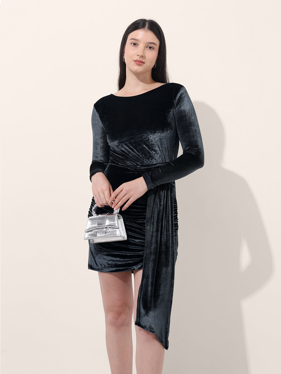 Women's Blue Regular Fit Party Wear Solid Dress