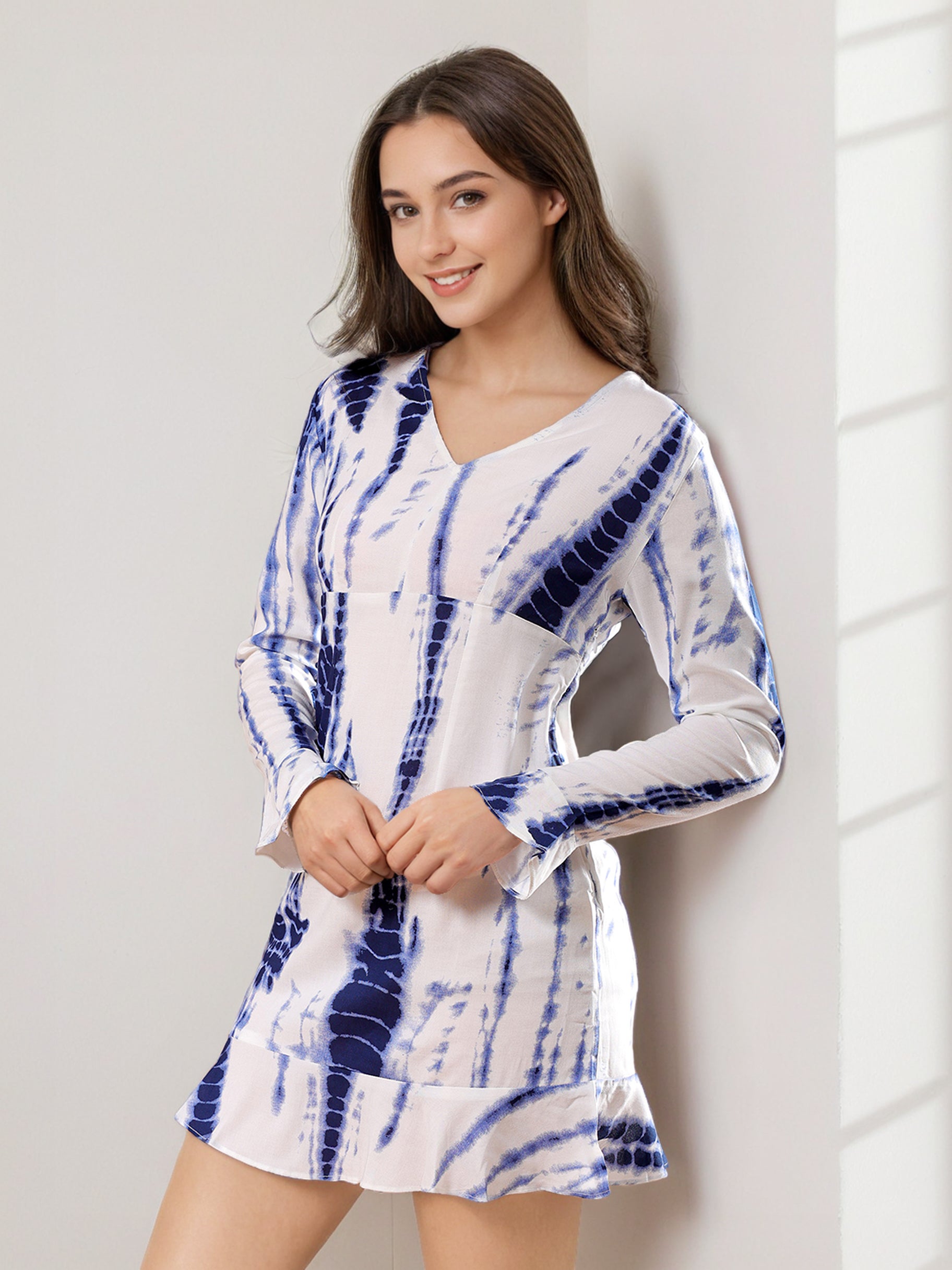 Women's Printed V Neck Short Dress