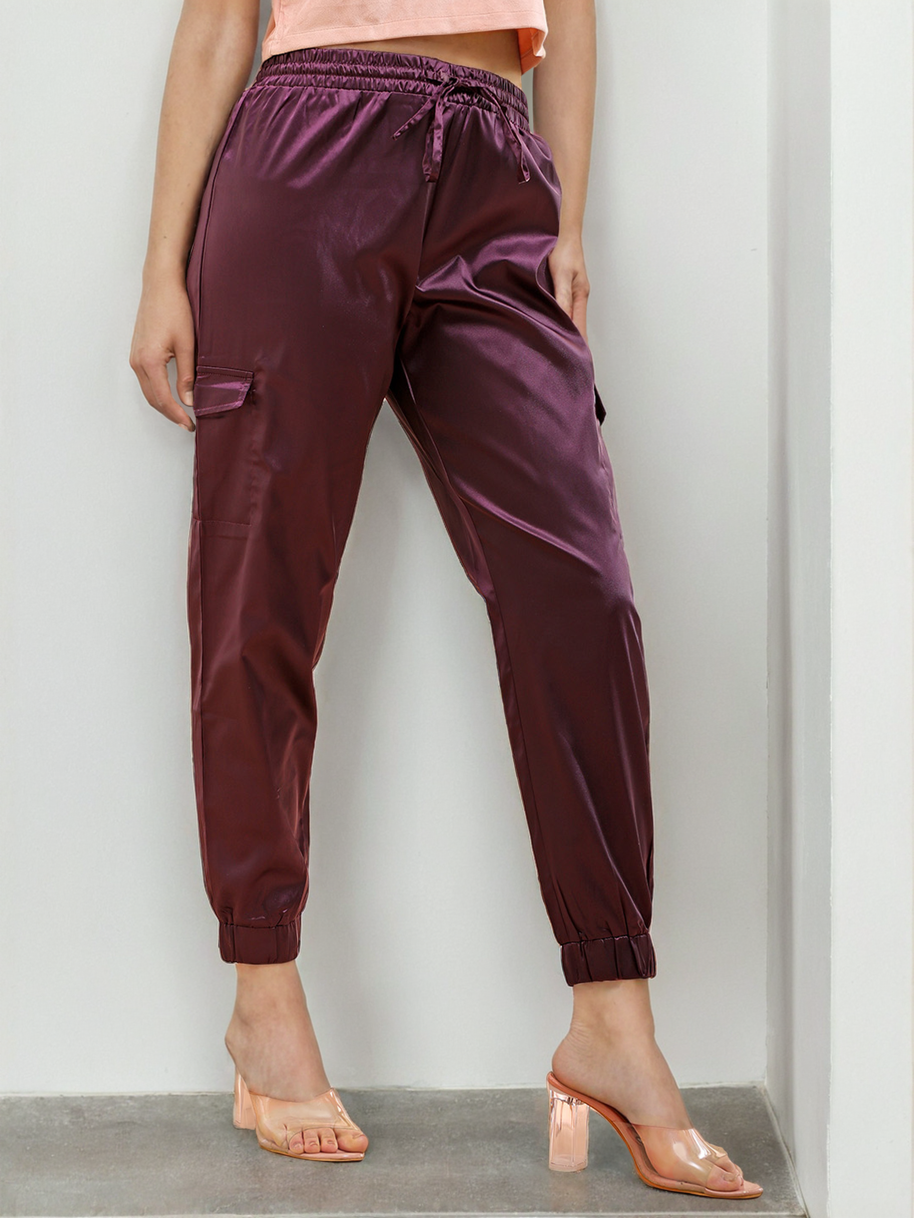 Women's Cuffed Cargo Jogger