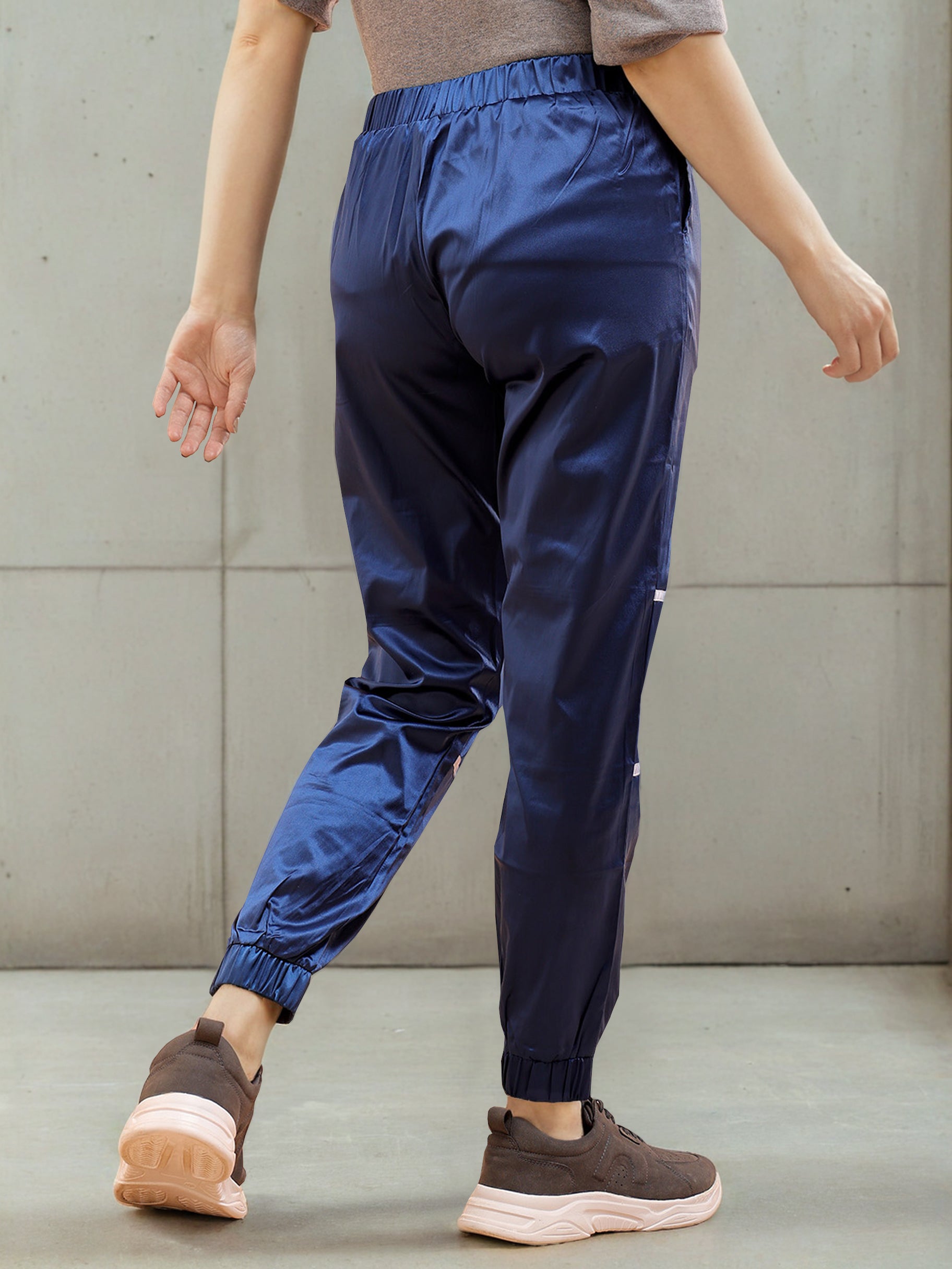 Women's Satin Jogger With Contrast Piping