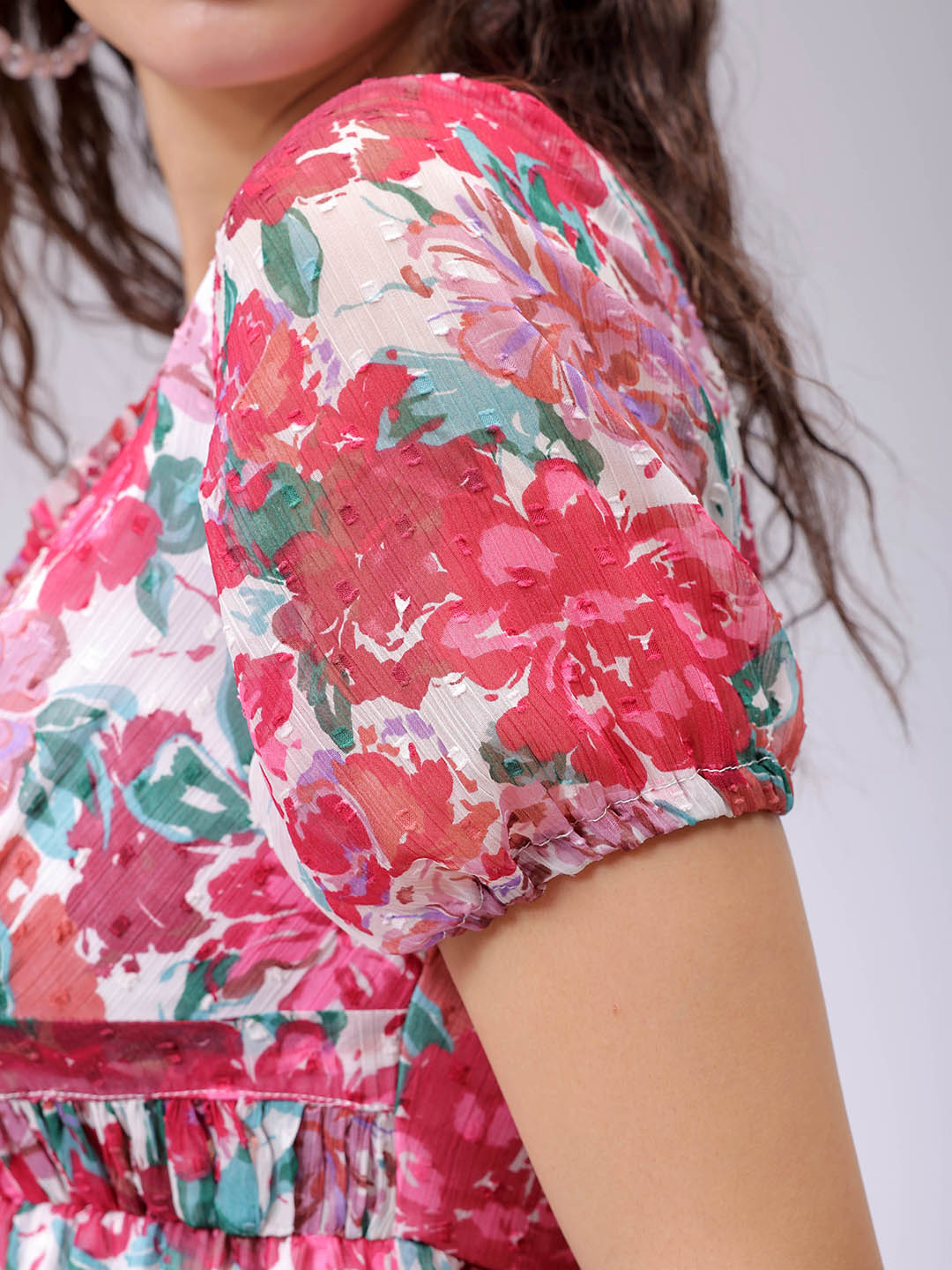 Women's Floral Mid Thigh V neck Ruffle Dress