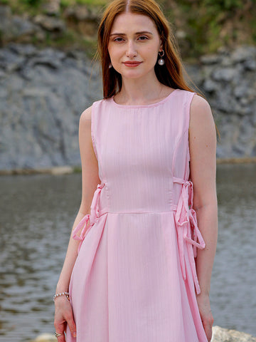 Women's Pink Flare Textured Round Neck Midi Dress