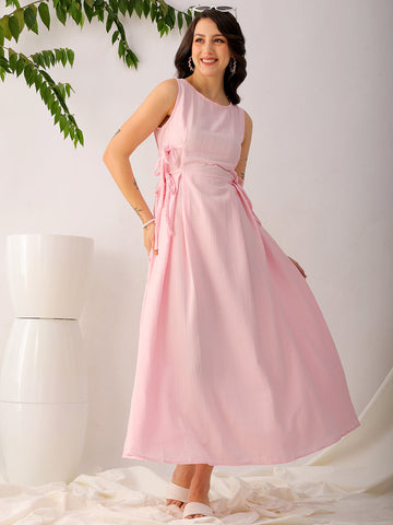 Women's Pink Flare Textured Round Neck Midi Dress