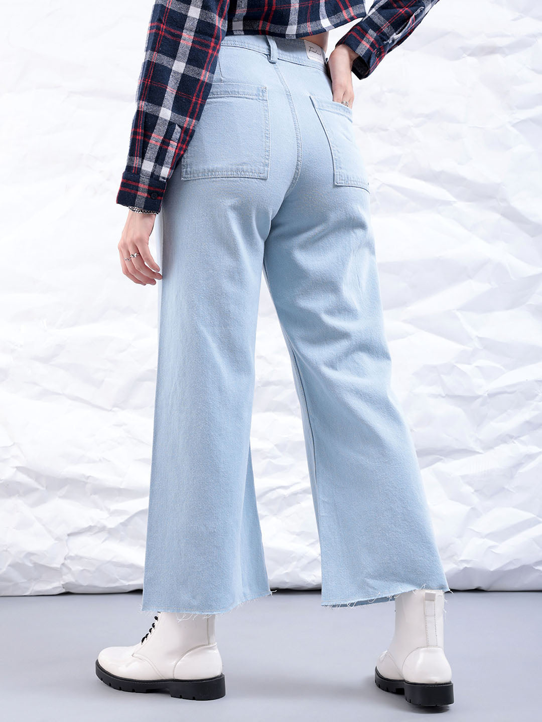 Women's Blue Bootcut Solid High Rise Clean Look Jeans