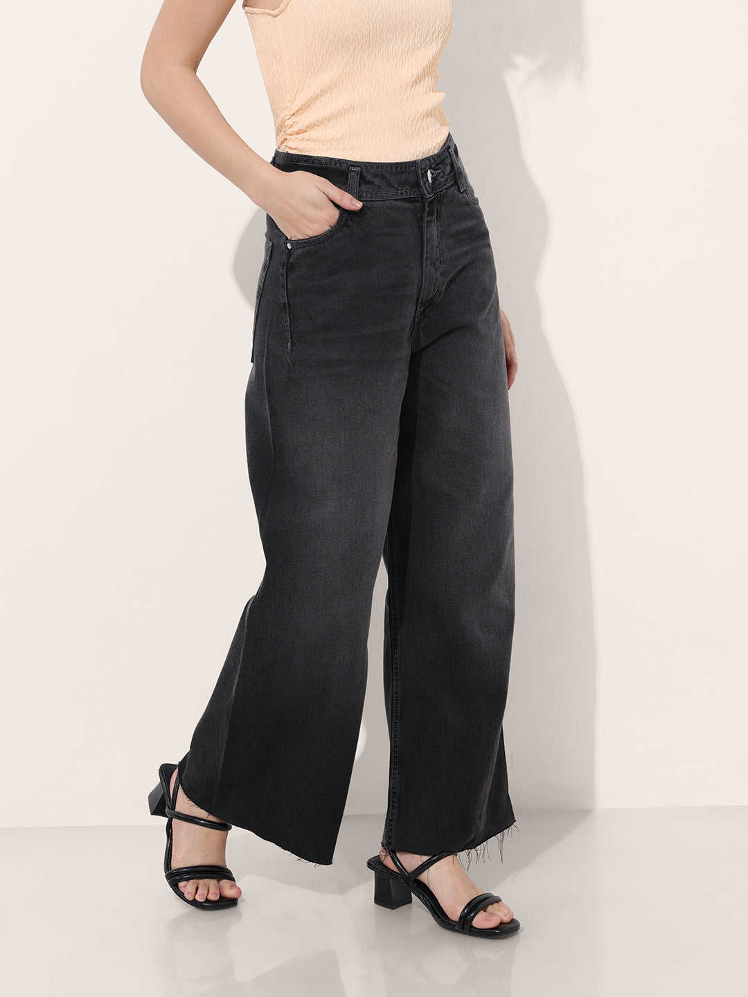 Women's Grey Bootcut Solid High Rise Clean Look Jeans