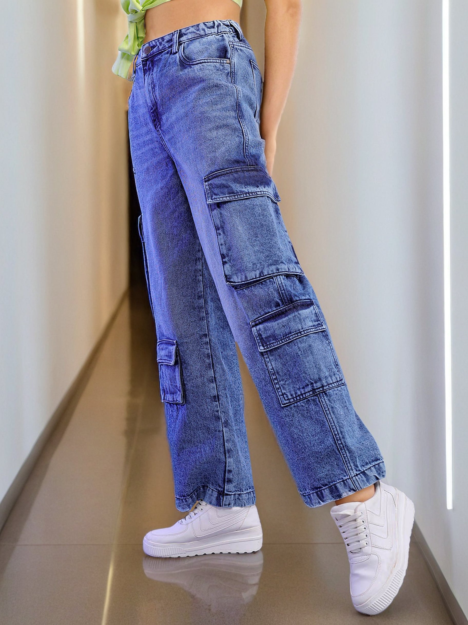 Women's Relaxed Fit Jeans
