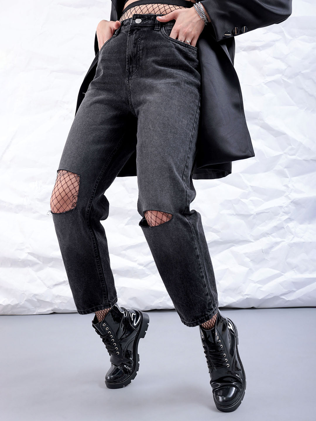 Women's Black Straight Fit Solid High Rise Distressed Jeans