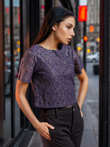 Women's Blue Regular Lace Round Neck Regular Top