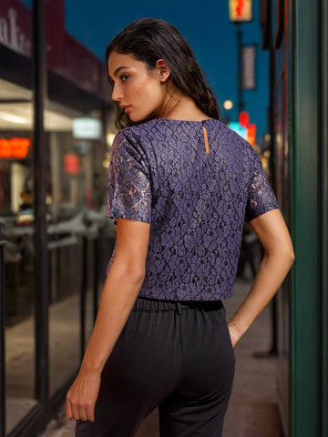 Women's Blue Regular Lace Round Neck Regular Top