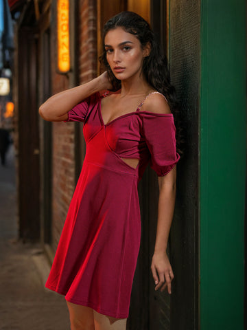 Women's Black Fitted Textured Round Neck Cut Out Dress