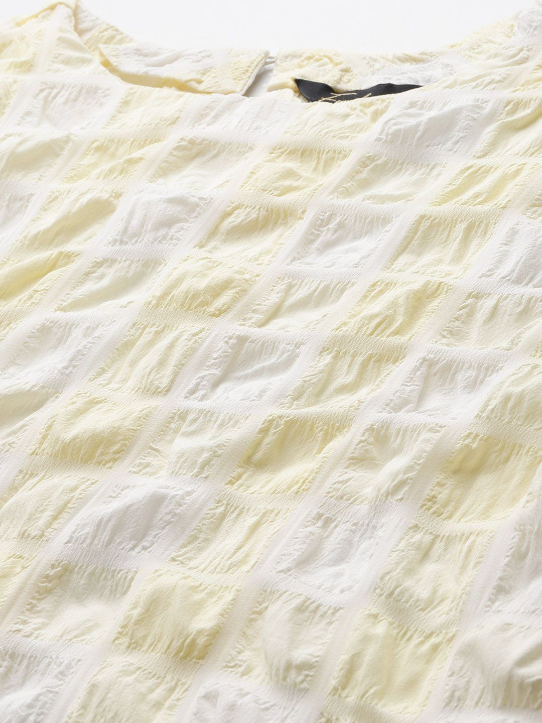 Women's Fitted Textured Regular Top