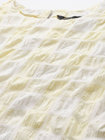 Women's Fitted Textured Regular Top