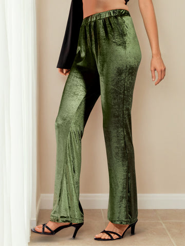 Women's Green Regular Fit Solid Velvet Bootcut Trousers