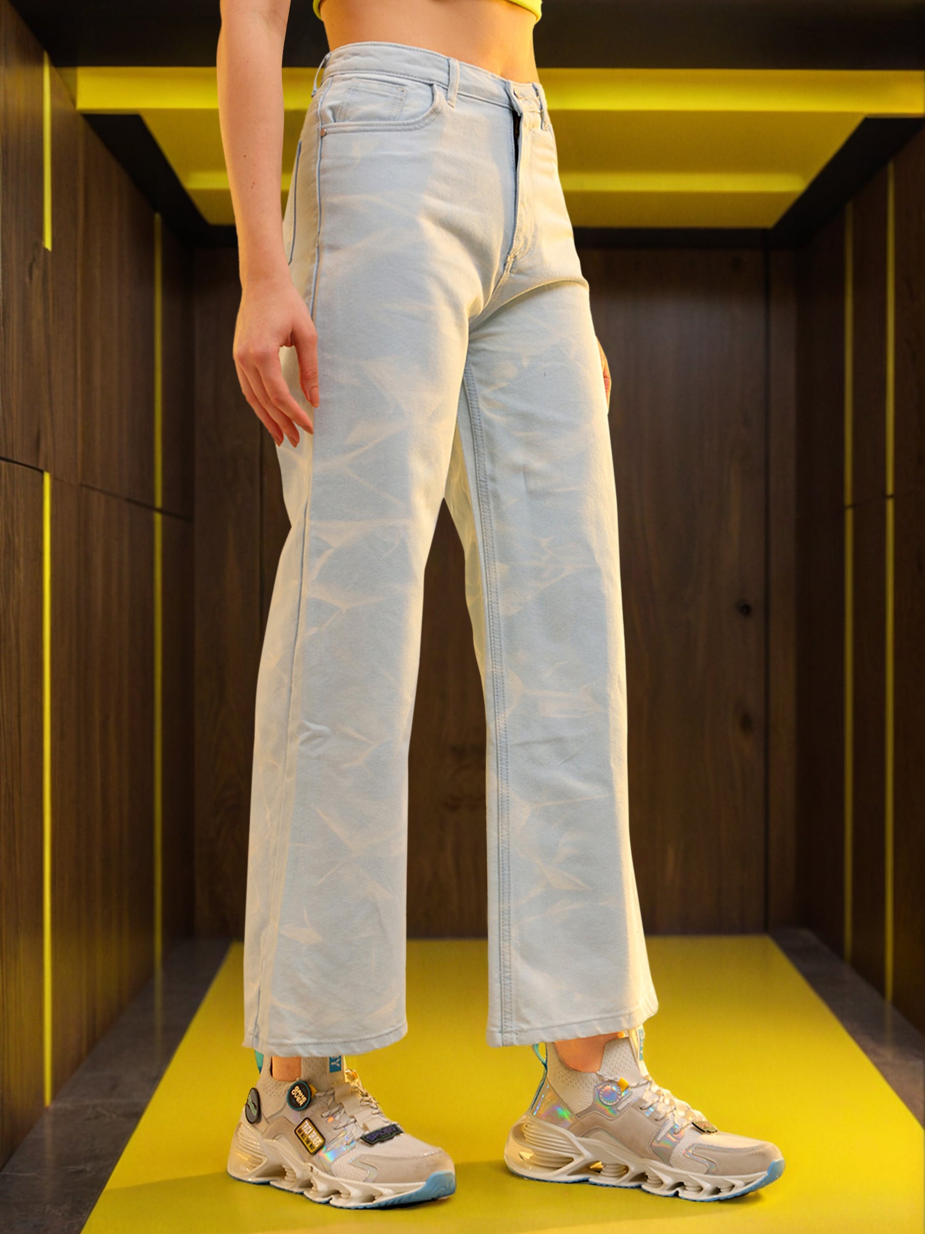 Women's Flared Jeans