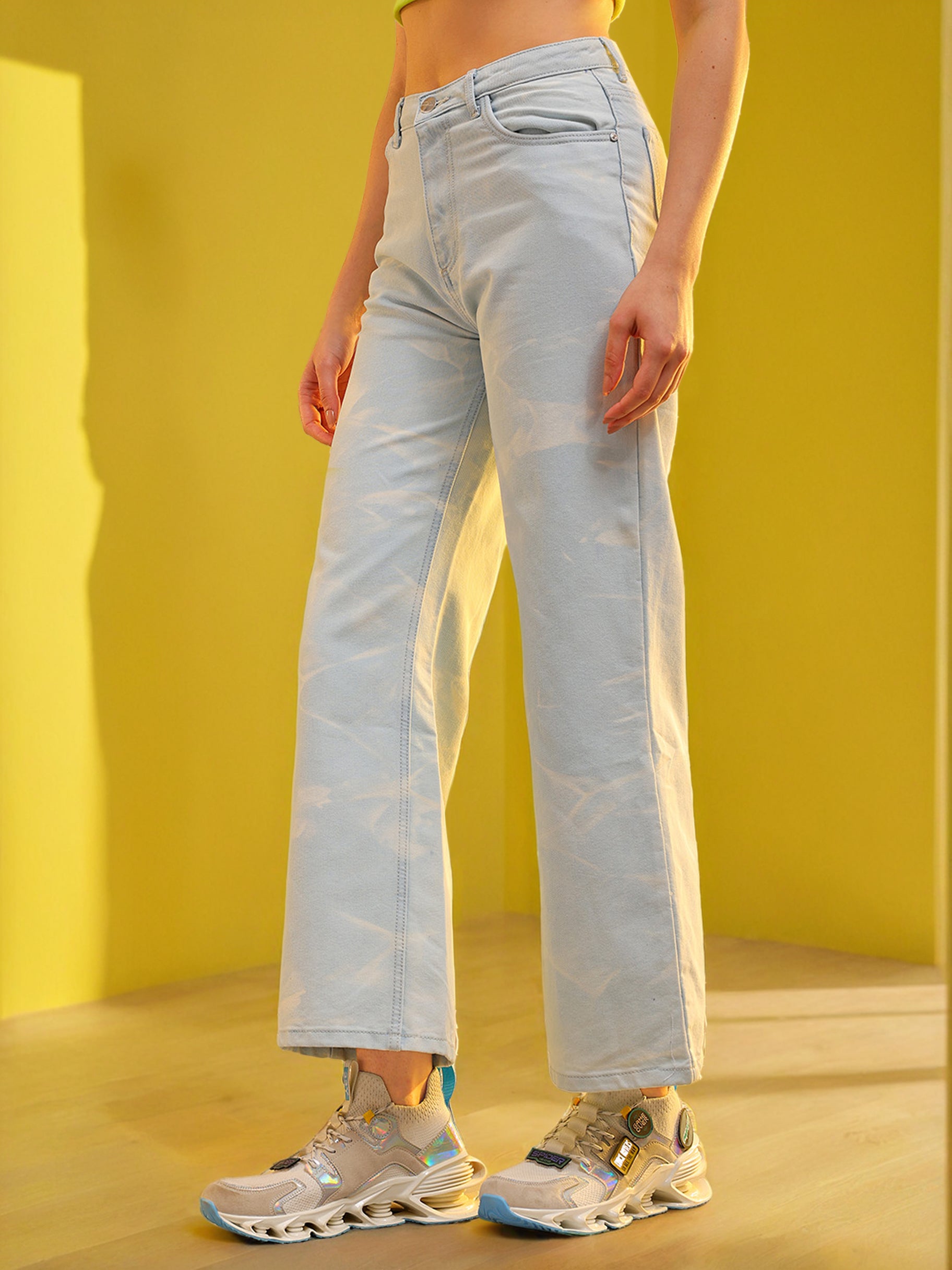 Women's Flared Jeans