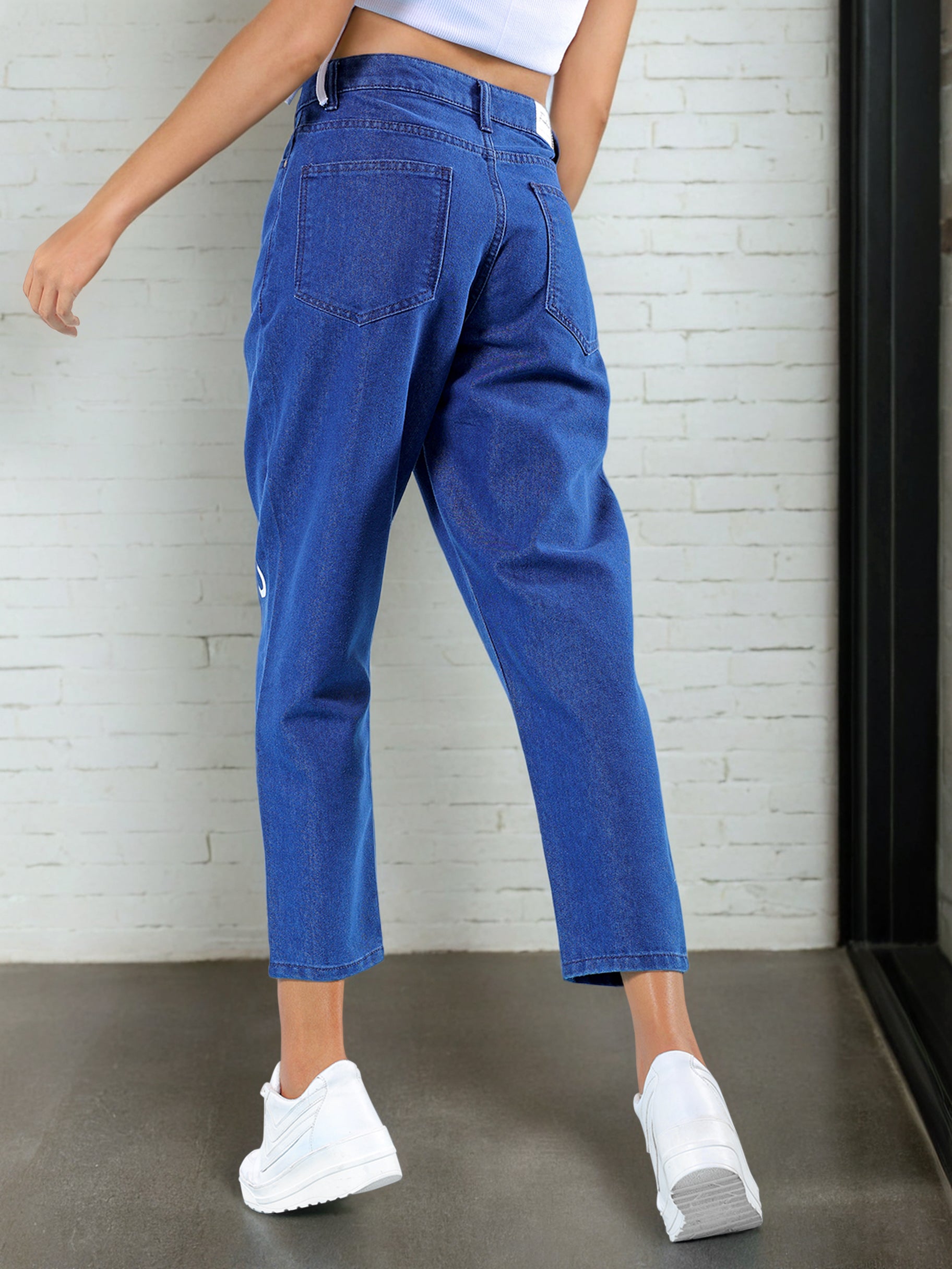 Women's Mid-Rise Knee Slash Mom Fit Jeans