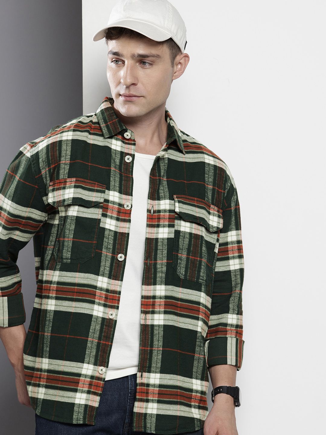 Men's Green Regular Fit Checked Casual Shirt