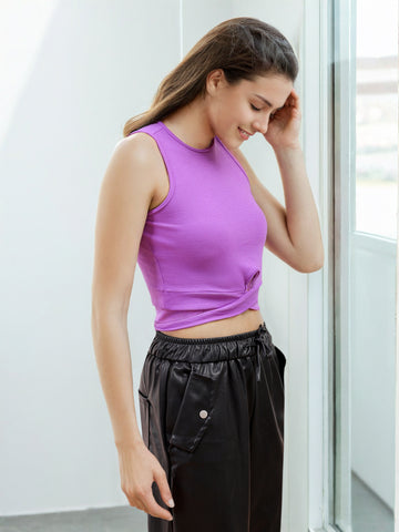 Women's Purple Fitted Solid Round Neck Crop Top