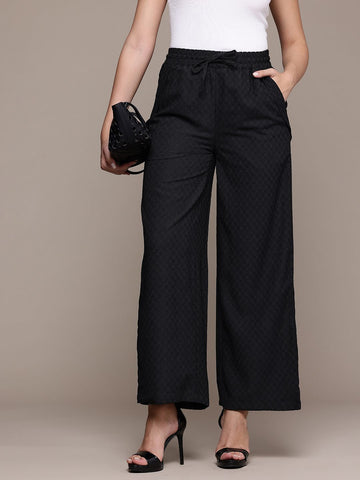 Women's Black Regular Fit Casual Trousers