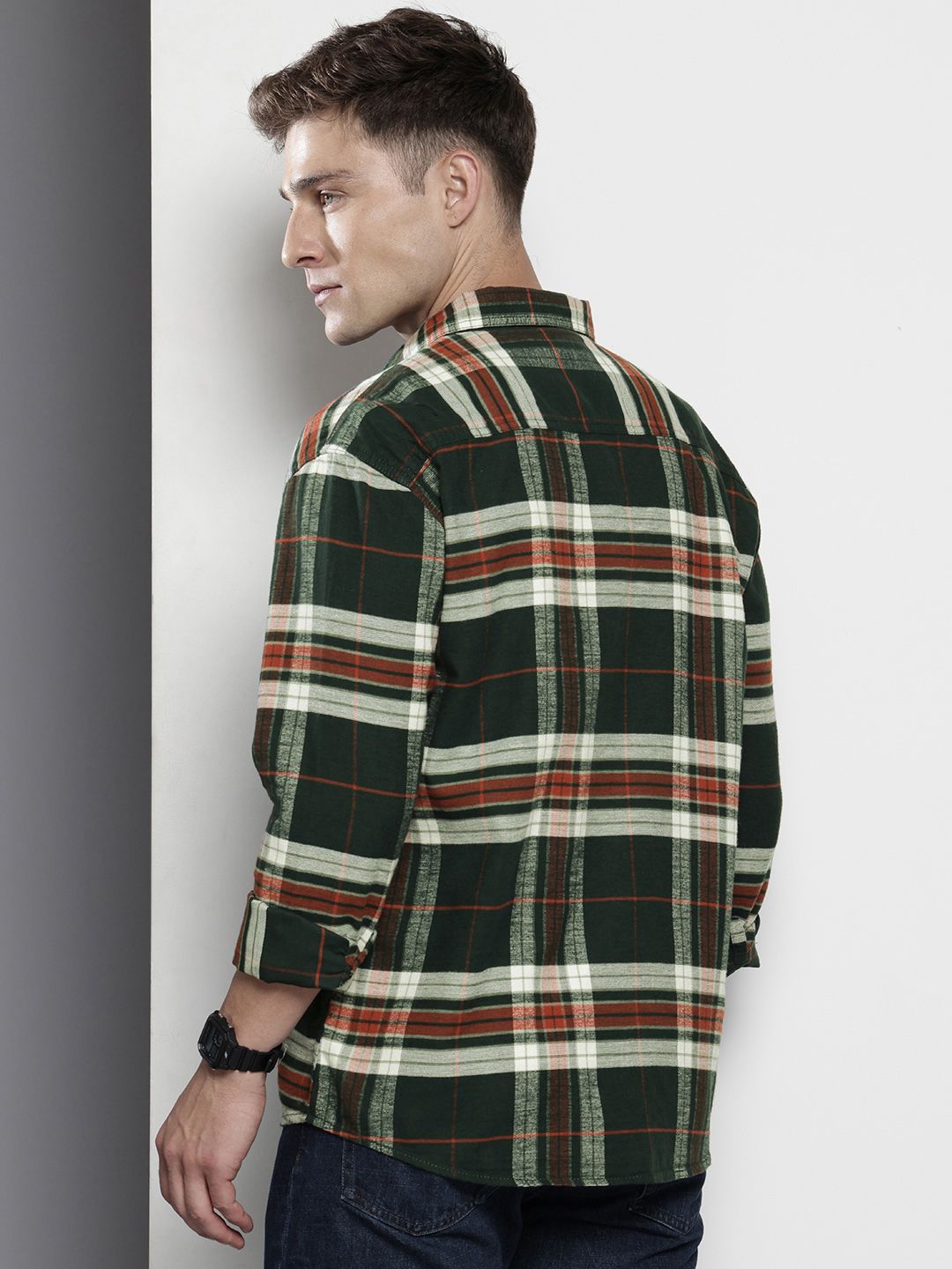 Men's Green Regular Fit Checked Casual Shirt