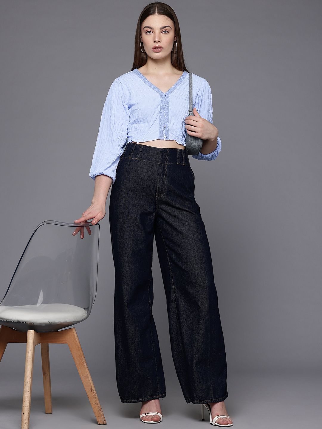 Women's Regular Fit Textured Gathered Waist Top