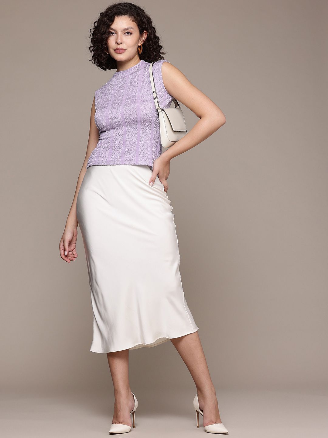 Women's Fitted Textured Regular Top