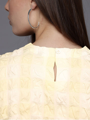 Women's Fitted Textured Asymmetric Top