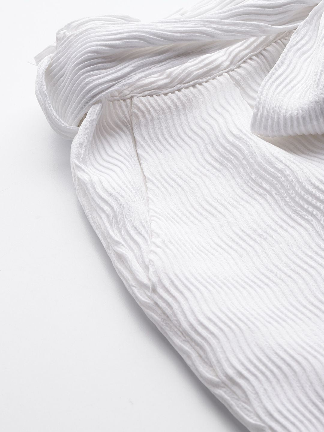 Women's White Regular Fit Casual Trousers