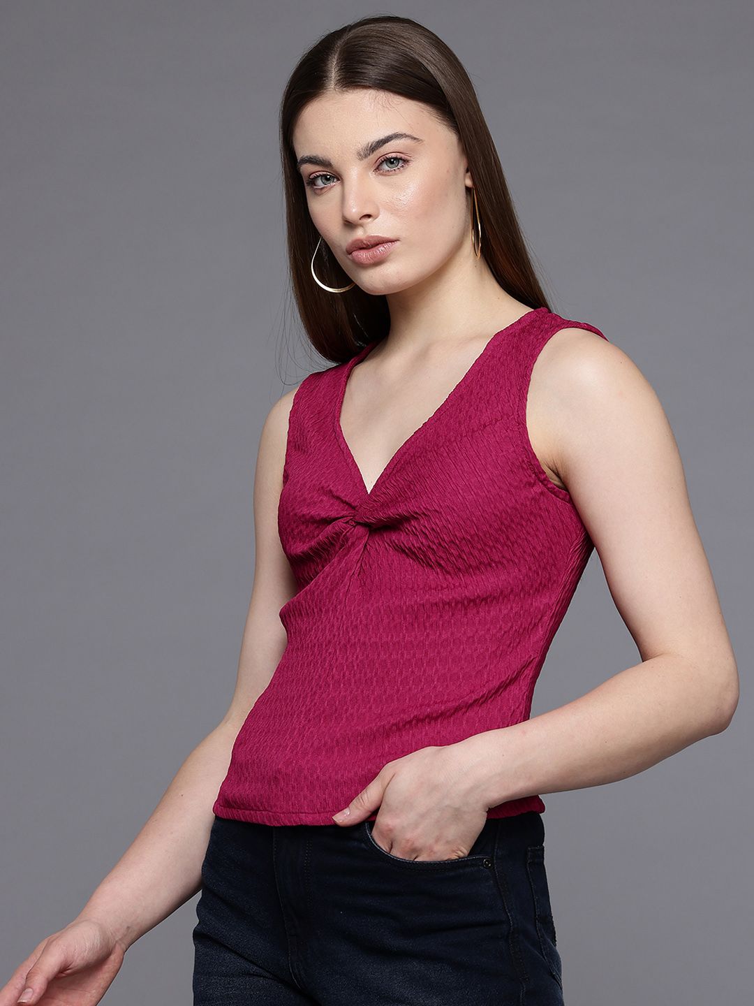 Women's Fitted Textured Tank Top