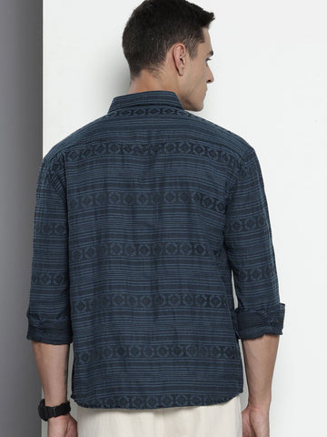 Men's Blue Relaxed Fit Textured Casual Shirt