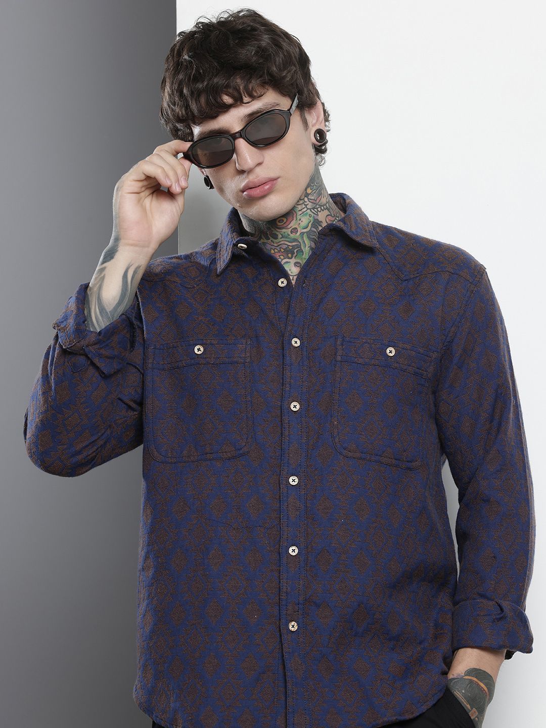 Men's Navy Blue Relaxed Fit Textured Casual Shirt