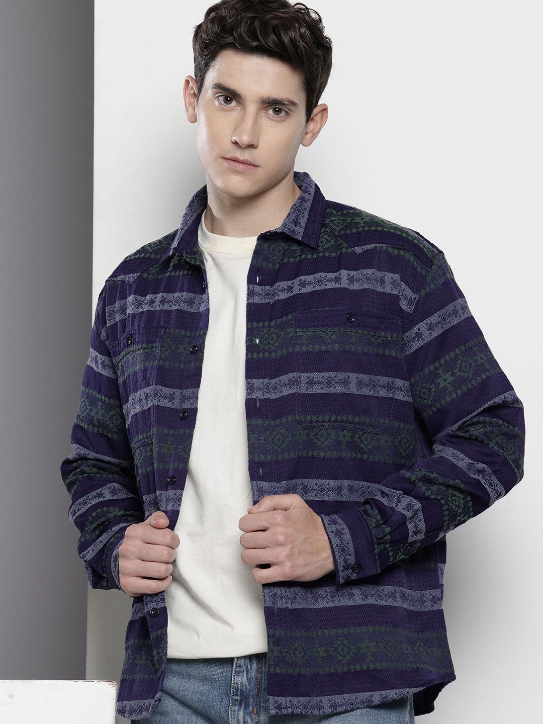 Men's Blue Relaxed Fit Printed Resort Wear Shirt