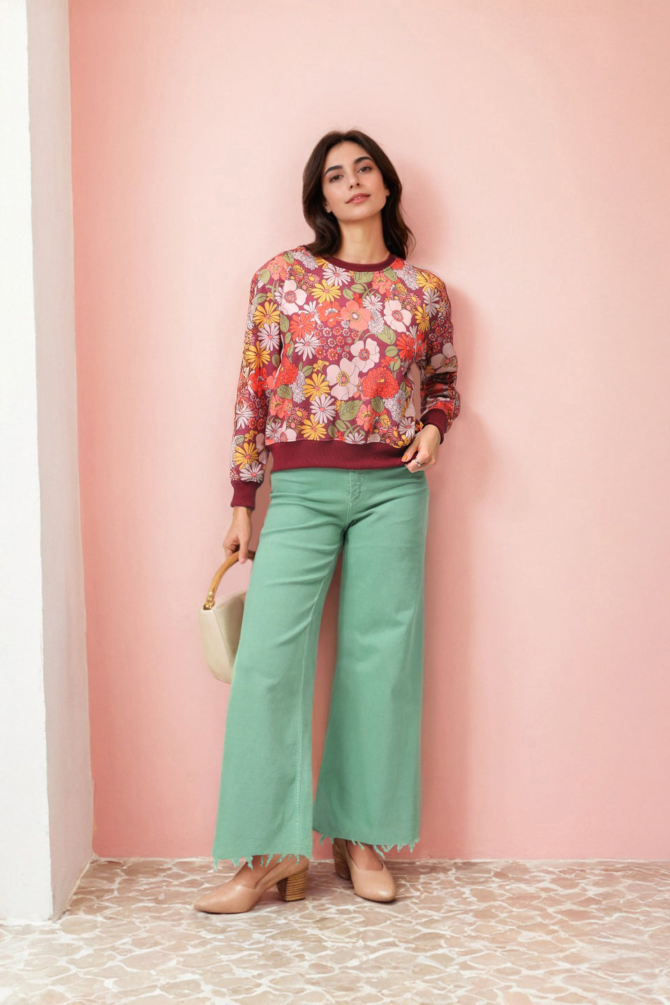 Women's Relaxed Fit Floral Crewneck Sweatshirt