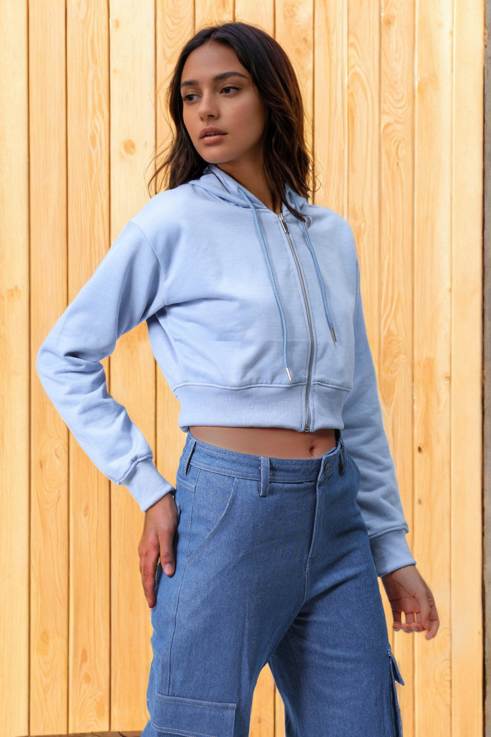 Women's Blue Relaxed Fit Solid Front Open Zipper Sweatshirt