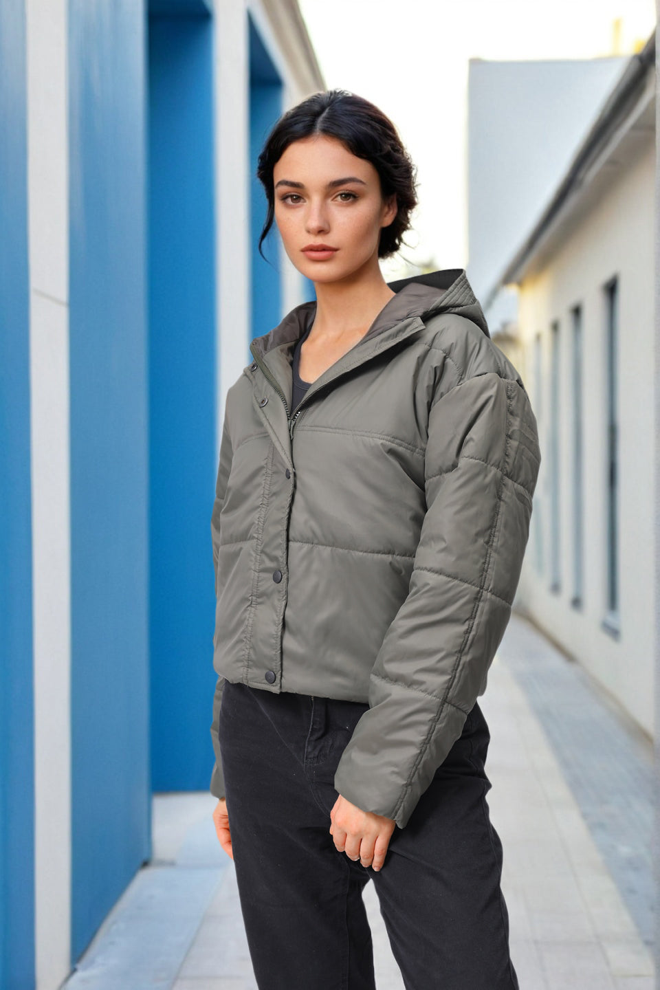 Women's Regular Fit Solid Hooded Puffer Jacket