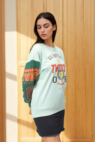Women's Boxy Looney Tunes Oversized Sweatshirt