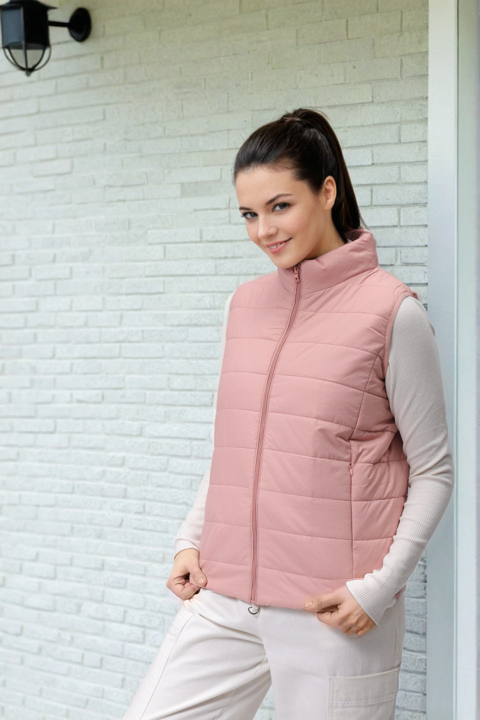 Women's Pink Regular Solid Quilted Jacket