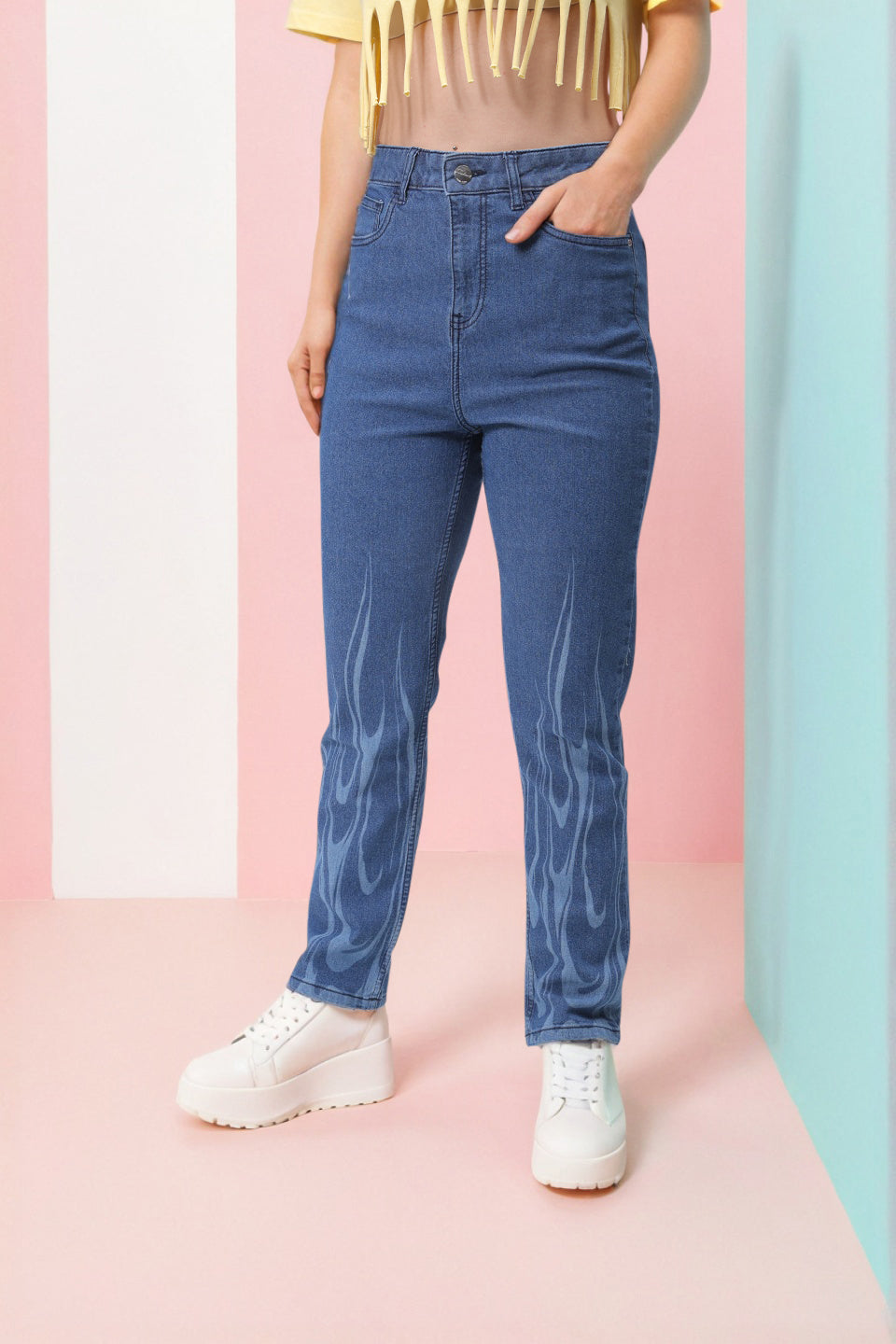 Women's Straight Fit Jeans