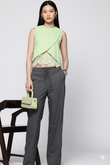 Women's Regular Fit Textured Crop Top