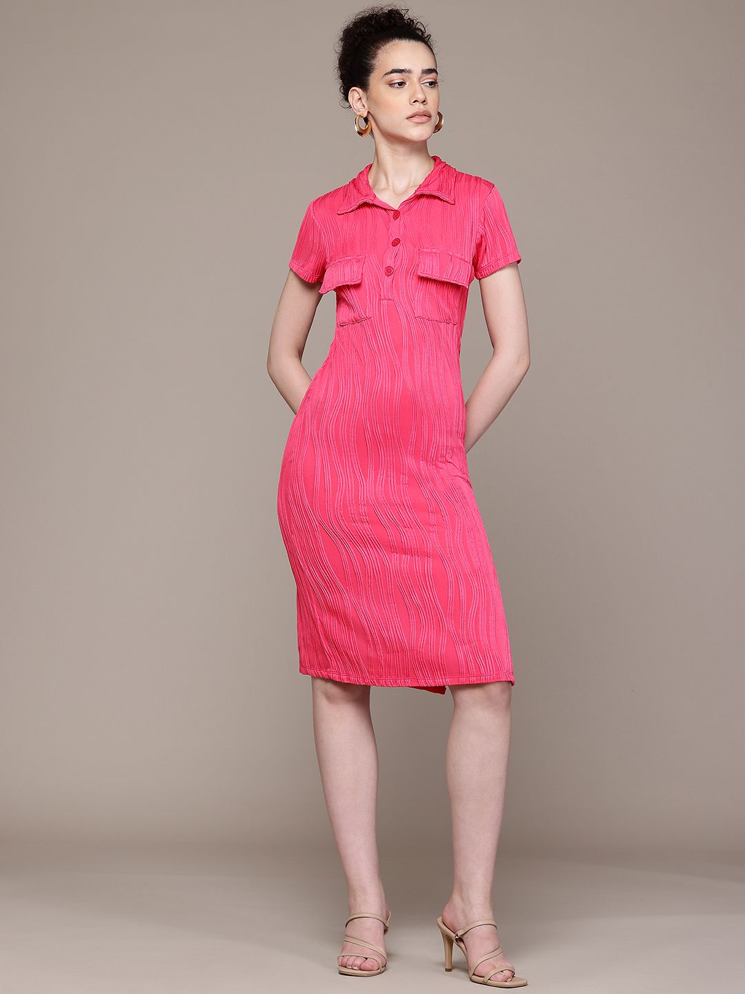 Women Regular Fit Pink Half Sleeves Dress
