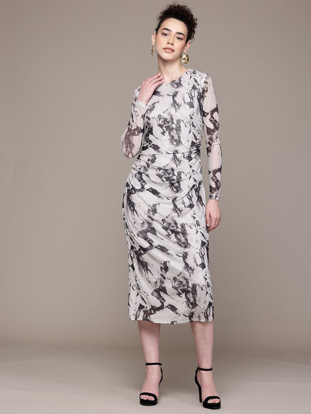 Women Regular Fit White Full Sleeves Dress