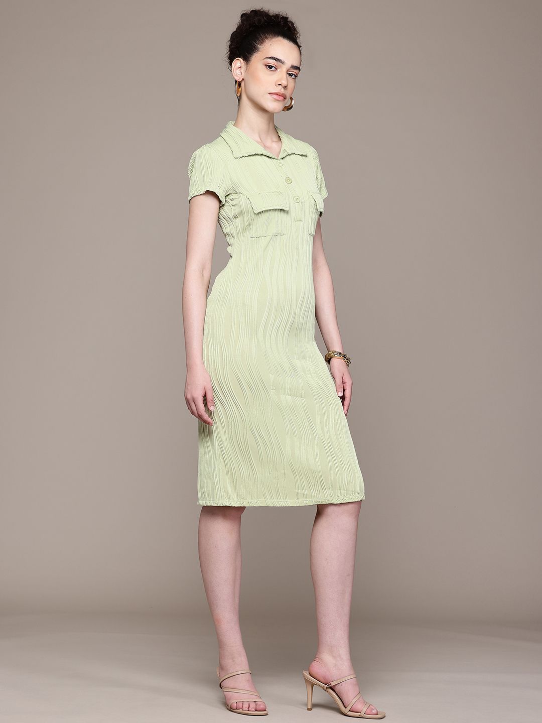 Women Regular Fit Green Half Sleeves Dress