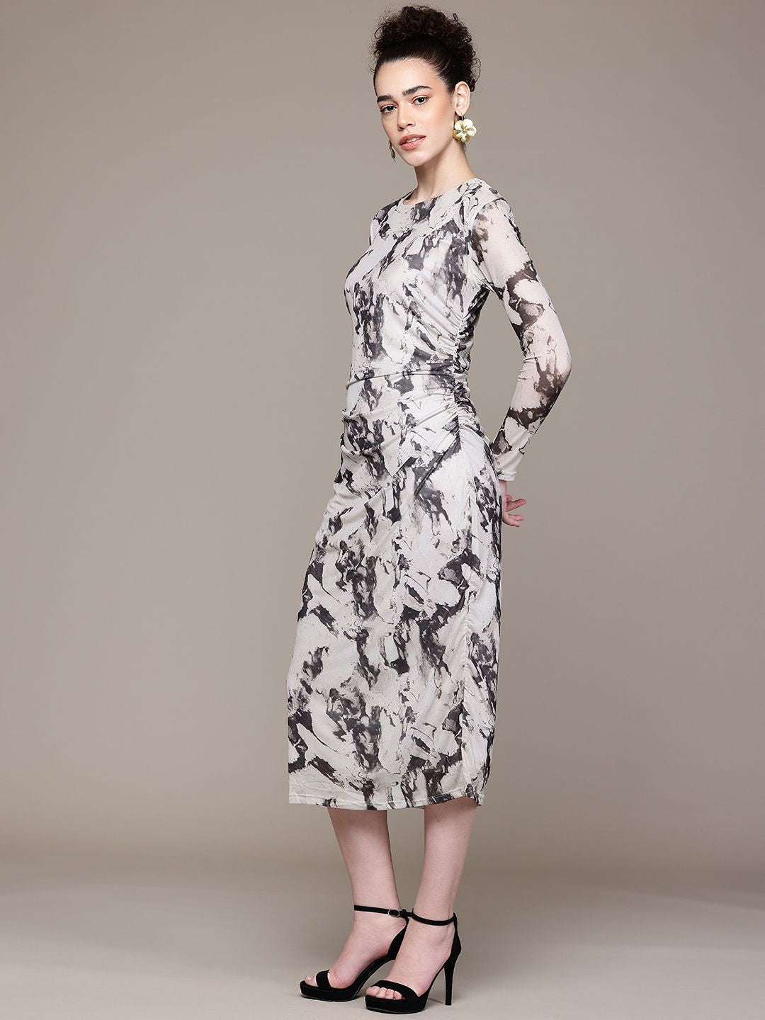 Women Regular Fit White Full Sleeves Dress