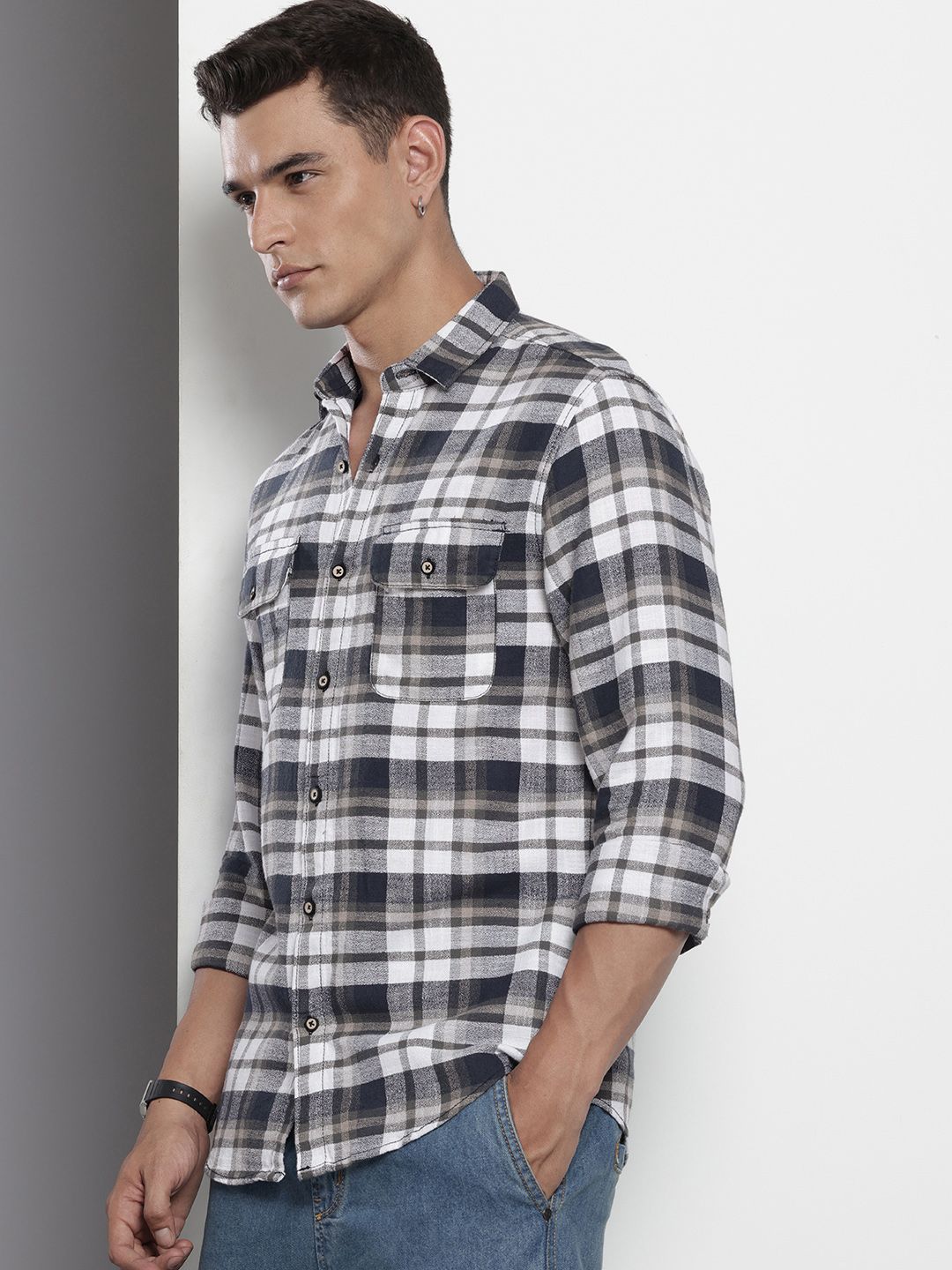 Men's Black Slim Fit Checked Casual Shirt