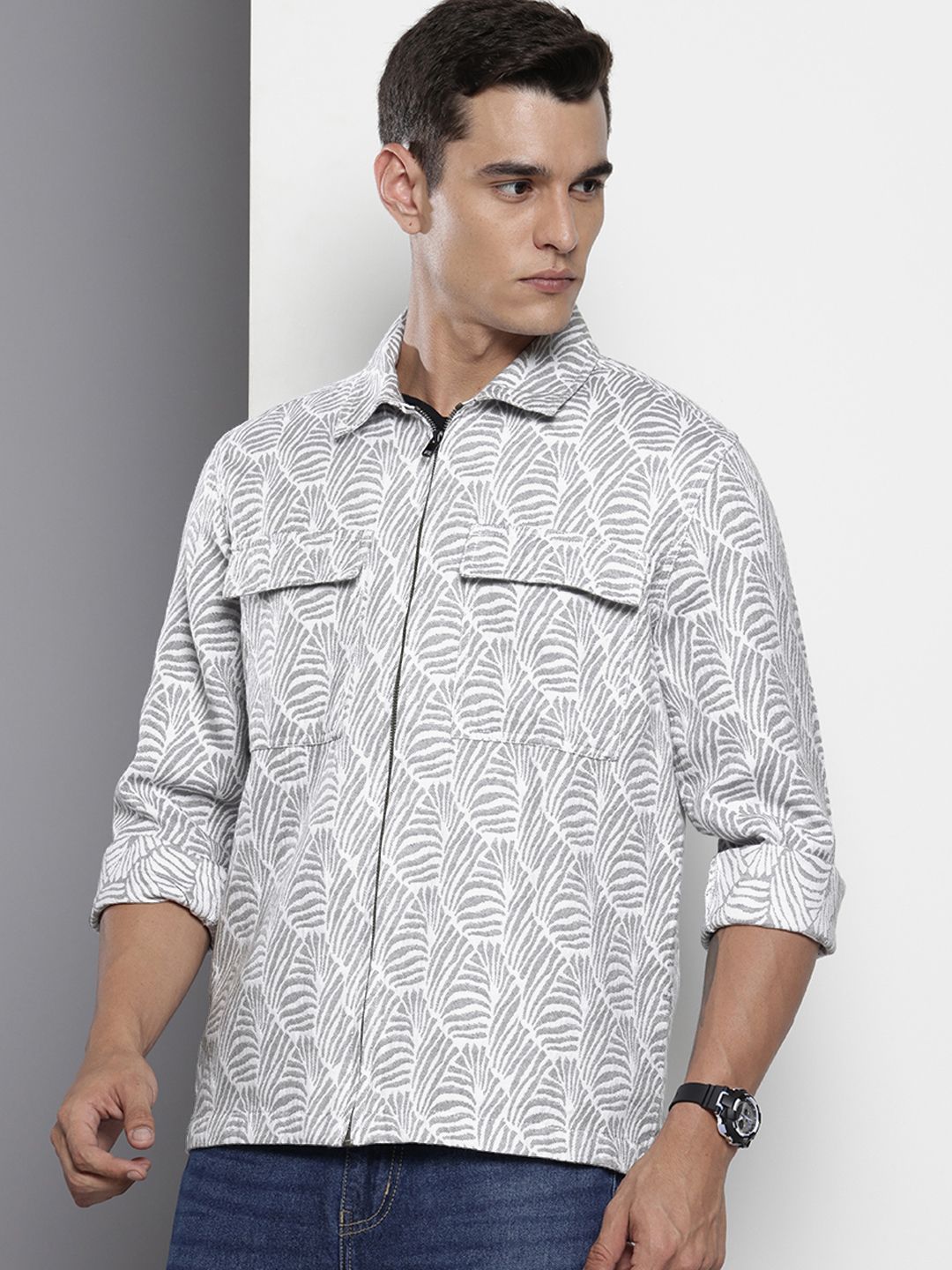 Men's Grey Regular Fit Textured Casual Shirt