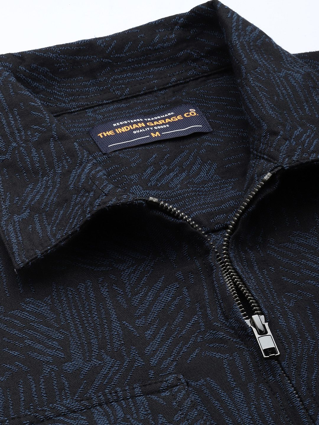 Men's Blue Regular Fit Textured Casual Shirt