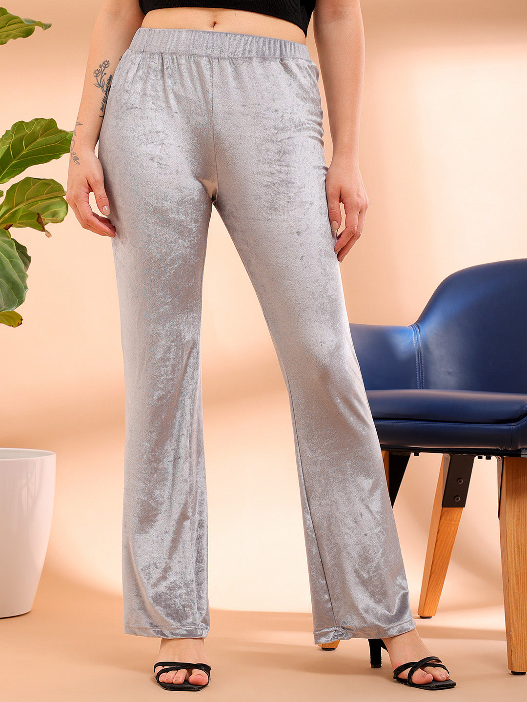 Women's Grey Regular Fit Solid Party Velvet Trousers