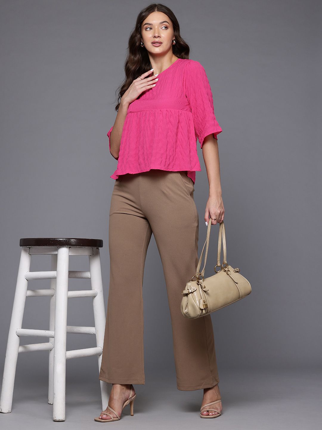 Women's Loose Fit Textured Regular Top