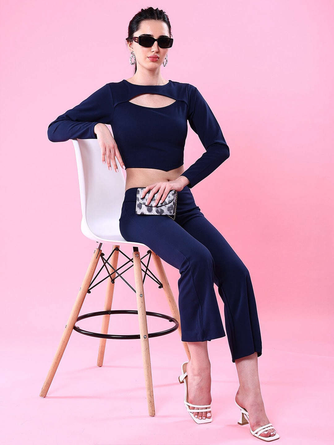 Women's Front Cut Out Long Sleeve Fitted Top