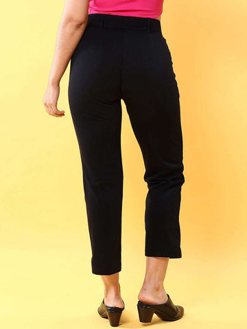 Women's Tapered Pleated Pant With Belt
